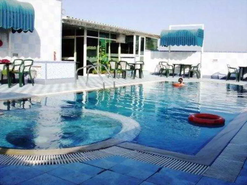 Pool, Comfort Inn, Dubai