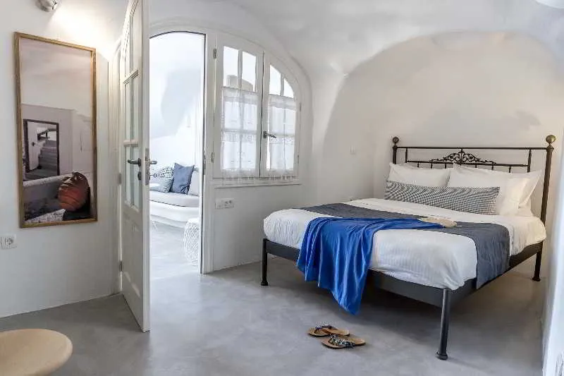 Room, Filotera Suites, Santorini