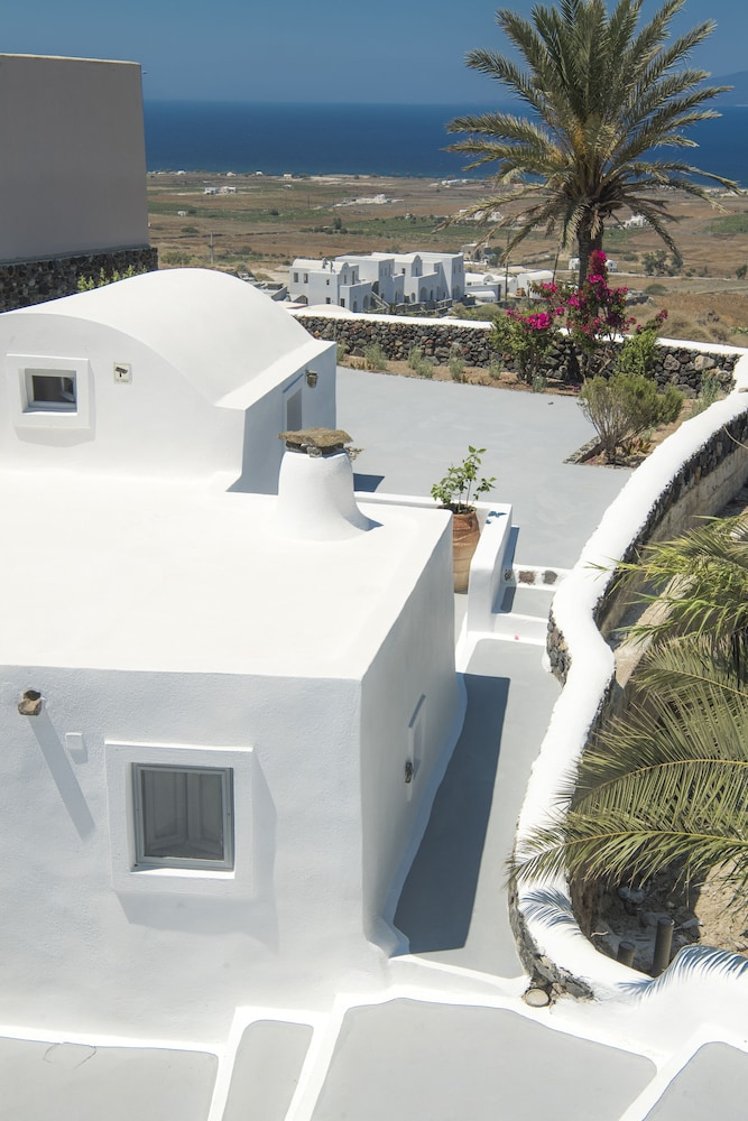 Aqua Serenity Santorini Luxury Suites, Santorini