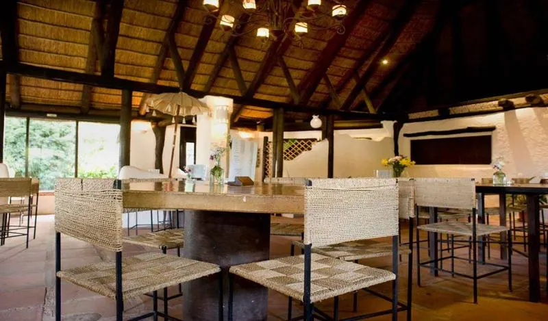 Restaurant, Hotel 100% Fun, Costa De La Luz