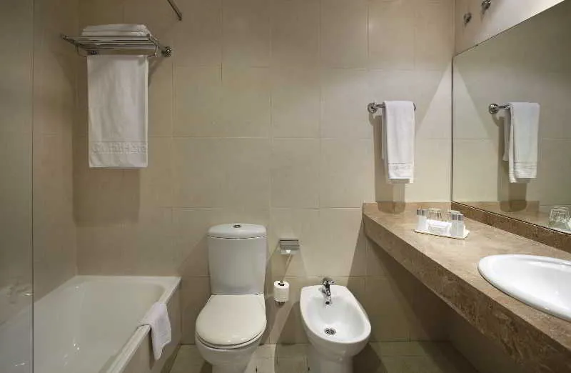 DOUBLE STANDARD Room, B&B HOTEL Barcelona Mollet Porta de Gallecs, Barcelona