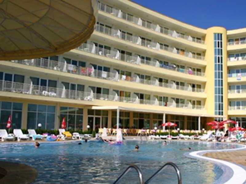 Pool, Wela, Bourgas