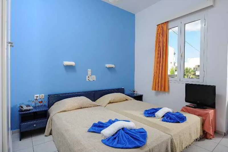 Double or Twin CAPACITY 2 Room, Filia, Crete