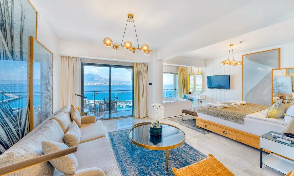 SUITE WITH JACUZZI WITH VIEWS Room, Numa Port Hotel, Antalya