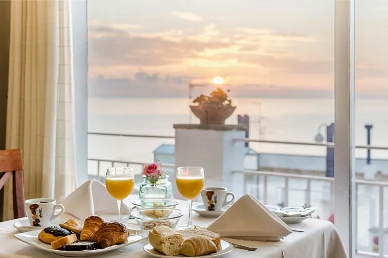 General view, Gran Sol Hotel, Costa Brava