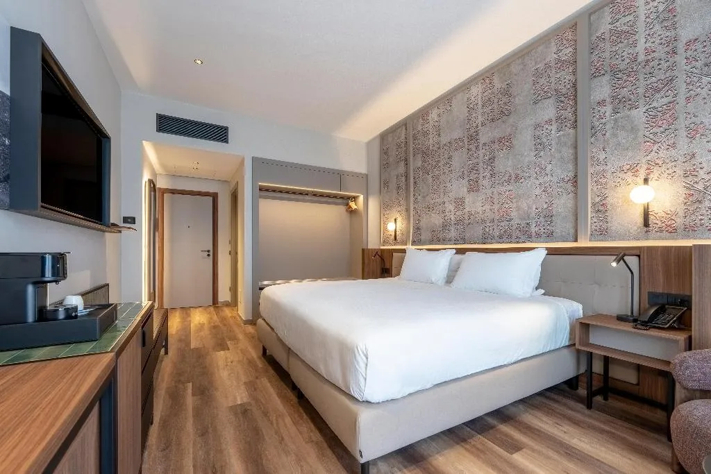 TWIN WITH BALCONY Room, Picciolo Etna Golf Resort & Spa, Curio Collection, Catania