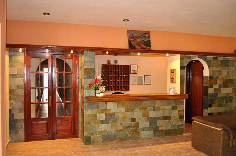 Lobby, Karavos, Rhodes