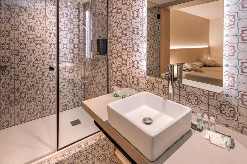 FAMILY ROOM PREMIUM Room, Hotel Alhambra, Costa Brava