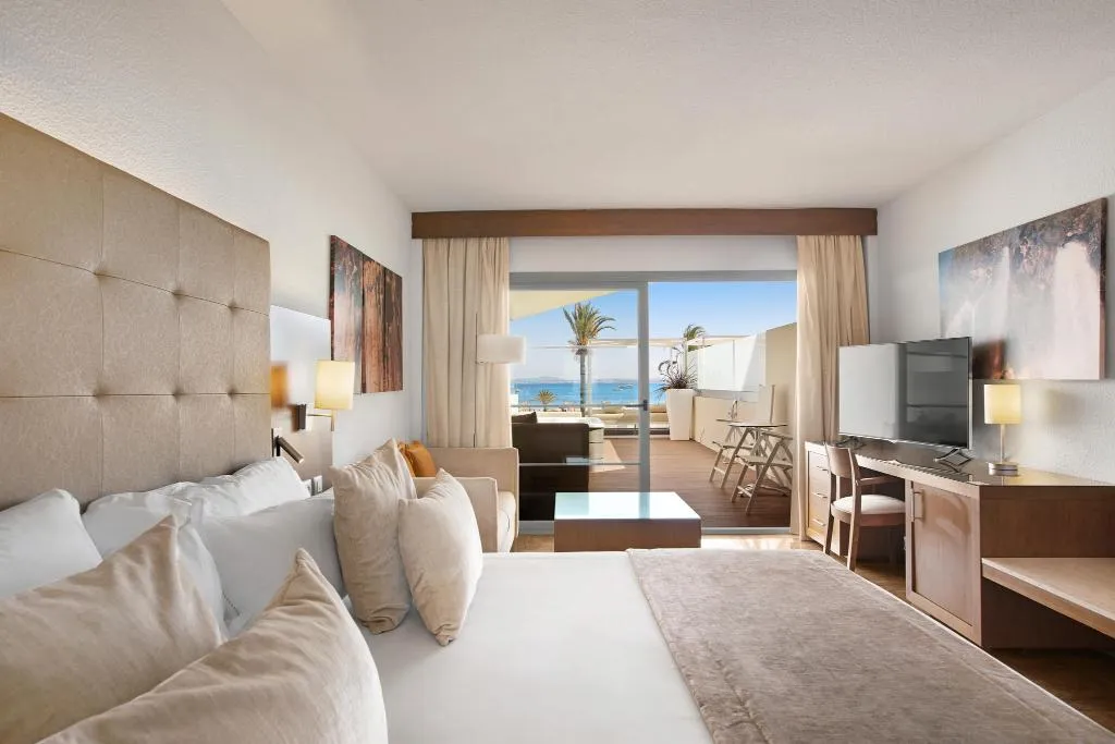 Double or Twin WITH TERRACE Room, VIVA Golf Adults Only 18+, Majorca
