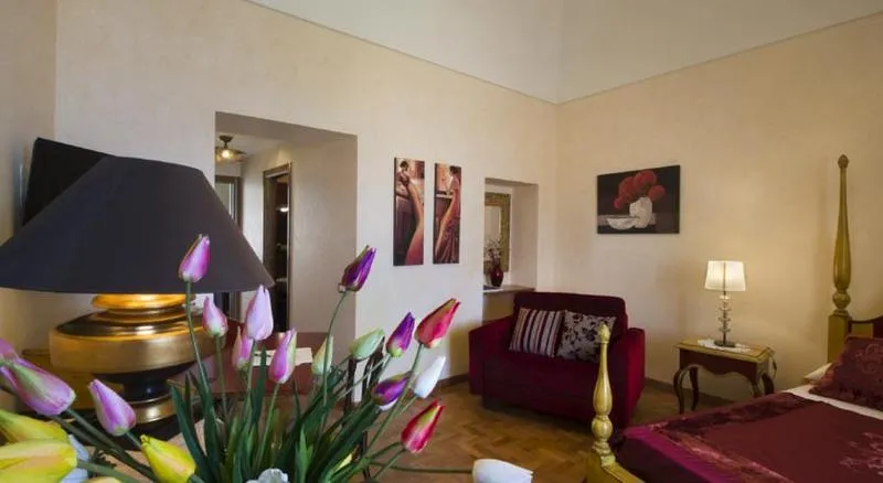 TRIPLE DELUXE Room, Lubra Casa Relax, Naples