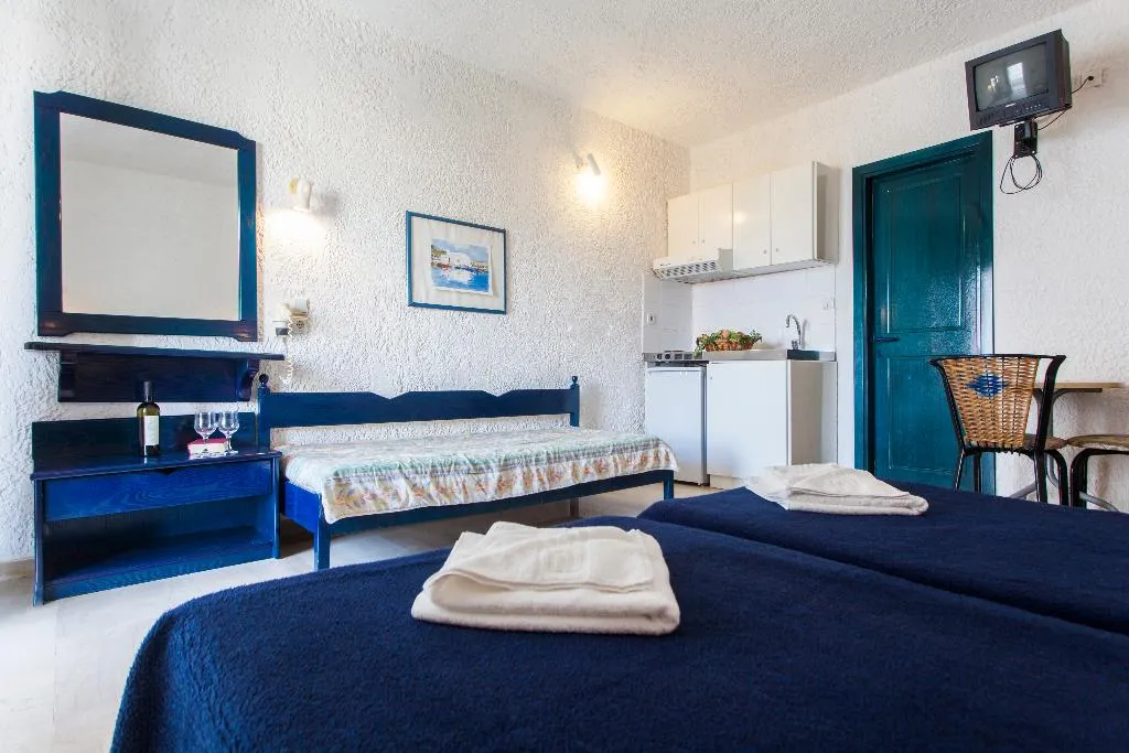 FAMILY ROOM STANDARD Room, Potidea Golden Beach, Thessaloniki
