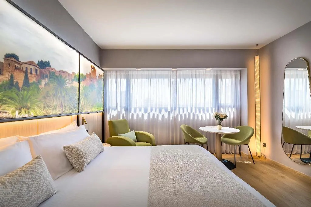 Room PREMIUM SUPERIOR Room, Barcelo Malaga, Costa Del Sol