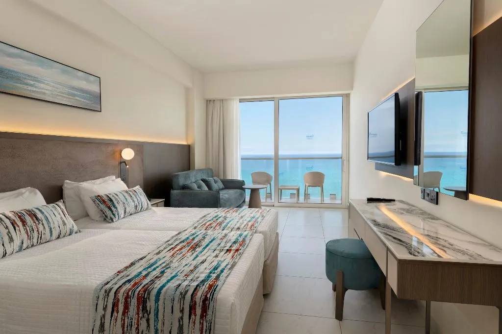 Double or Twin SUPERIOR SEA VIEW Room, Pernera Beach, Cyprus