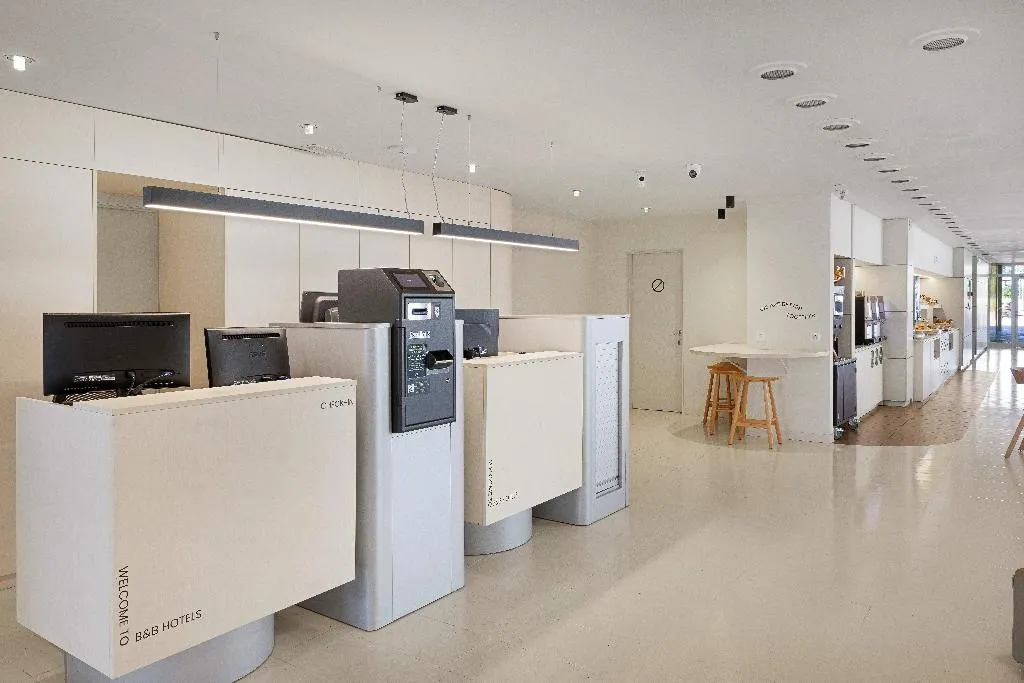 Lobby, B&B HOTEL Girona 3, Costa Brava