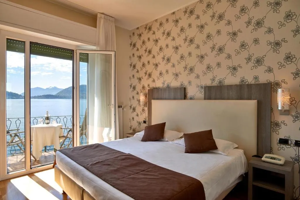 Double or Twin LAKE VIEW Room, Bellavista, Milan