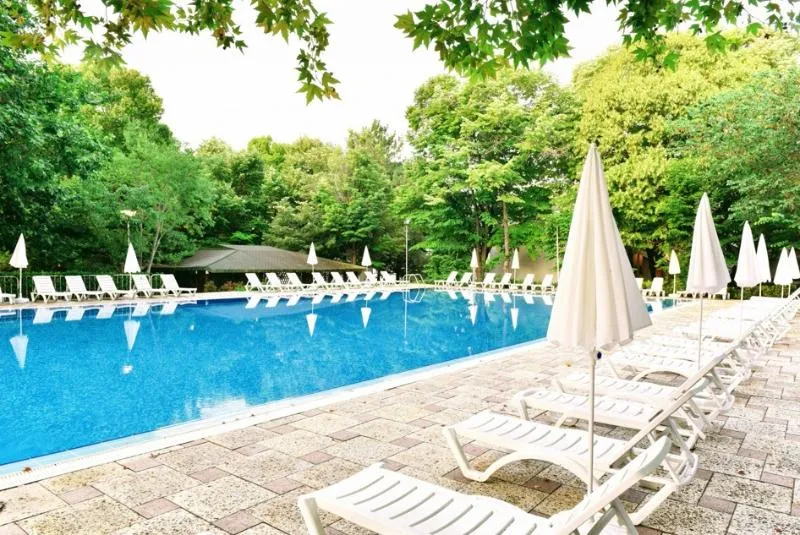 Pool, Kompas, Varna