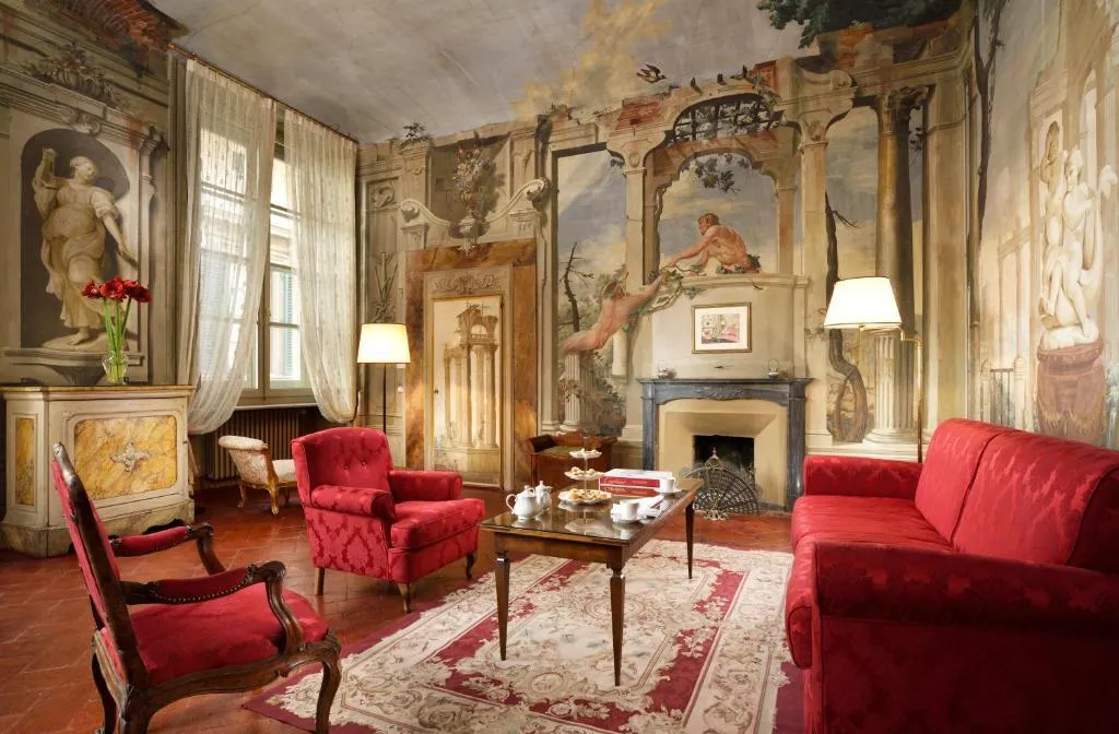 Lobby, Palazzo Niccolini Al Duomo, Florence