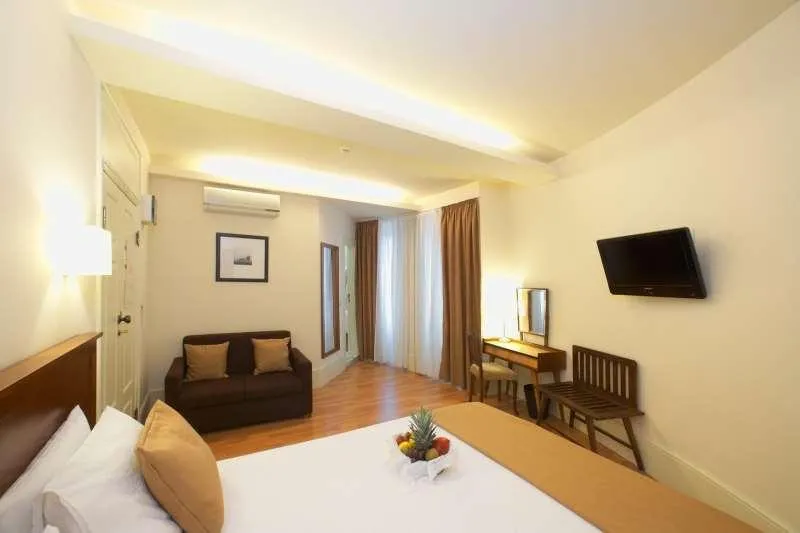 Room, Aliados, Porto