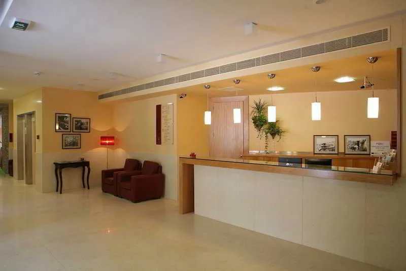 Lobby, Do Lago, Porto
