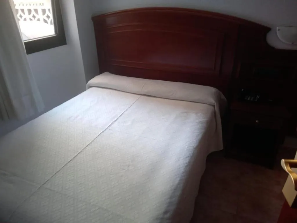 SINGLE ECONOMY Room, Tropical, Tenerife