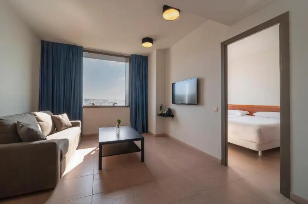 APARTMENT COMFORT Room, Hesperia Sant Joan, Barcelona