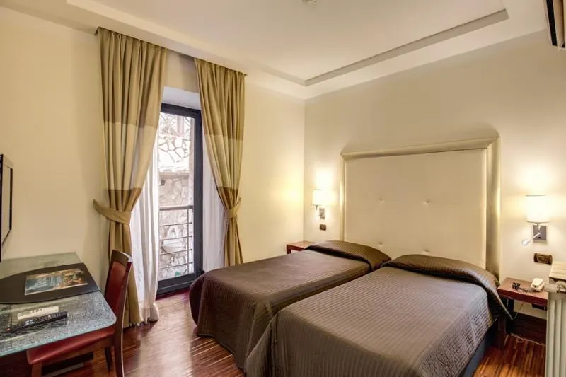 Room, The Strand, Rome