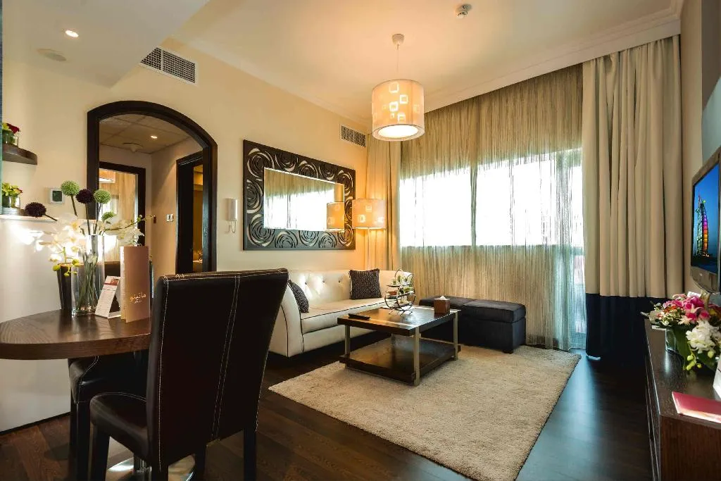 SUITE EXECUTIVE Room, First Central Hotel Suites, Dubai