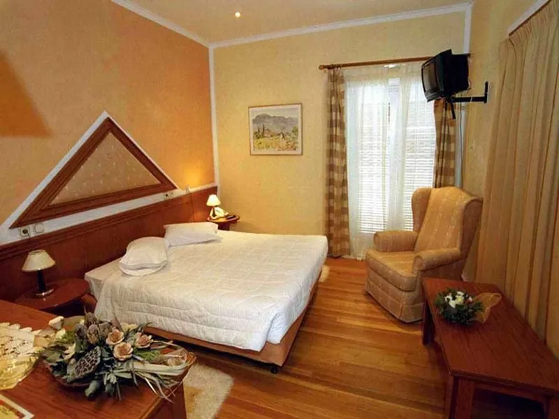 Room, Delphi Palace, Athens
