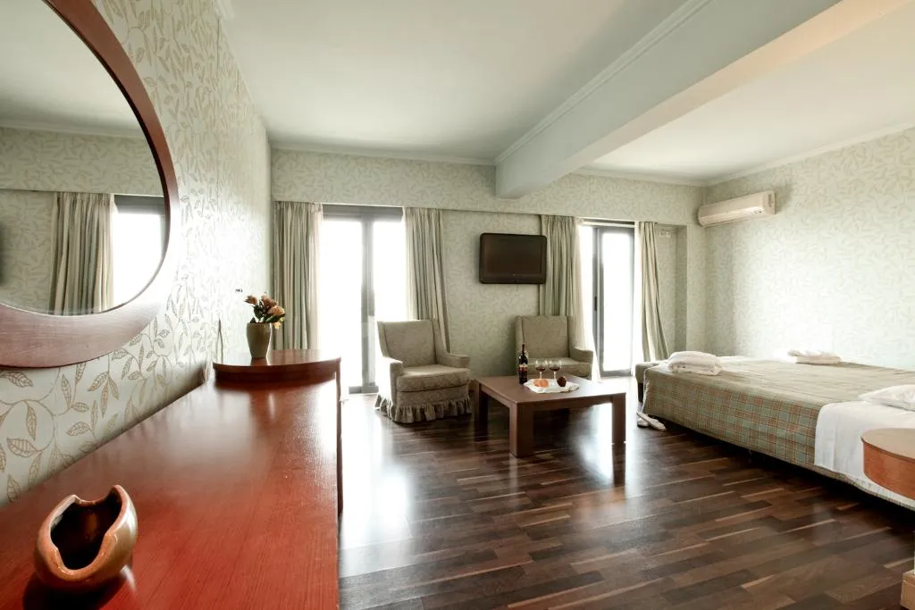 SUITE STANDARD Room, Galaxy Hotel, Athens