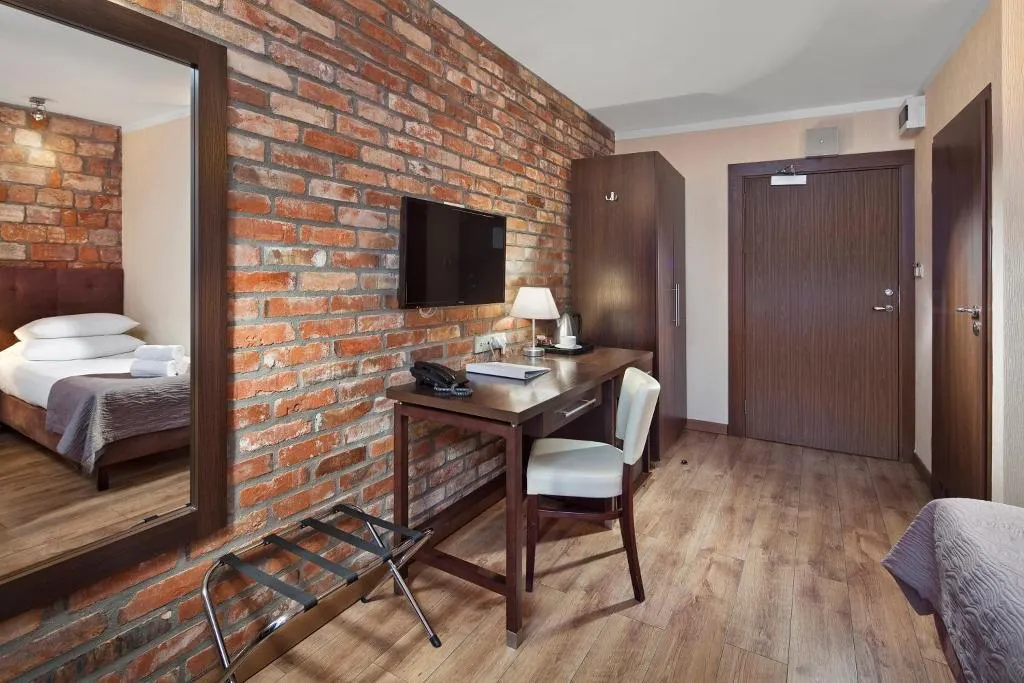 Double or Twin STANDARD Room, Hotel Bonum, Gdansk