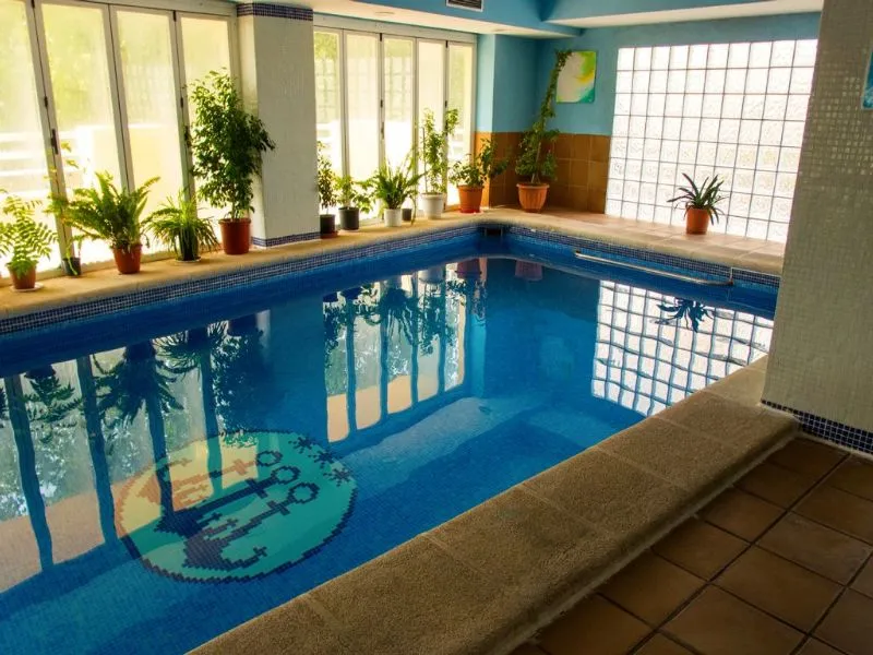 Pool, Tres Anclas, Valencia