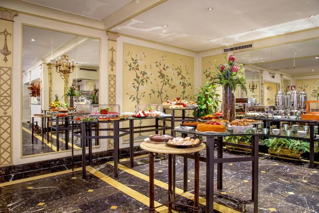 Restaurant, Donna Laura Palace, Rome