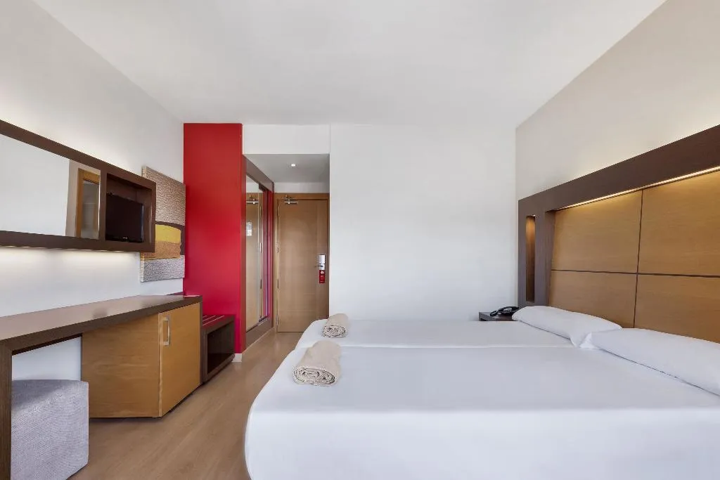 Double or Twin POOL VIEW Room, Hotel Pabisa Chico, Majorca