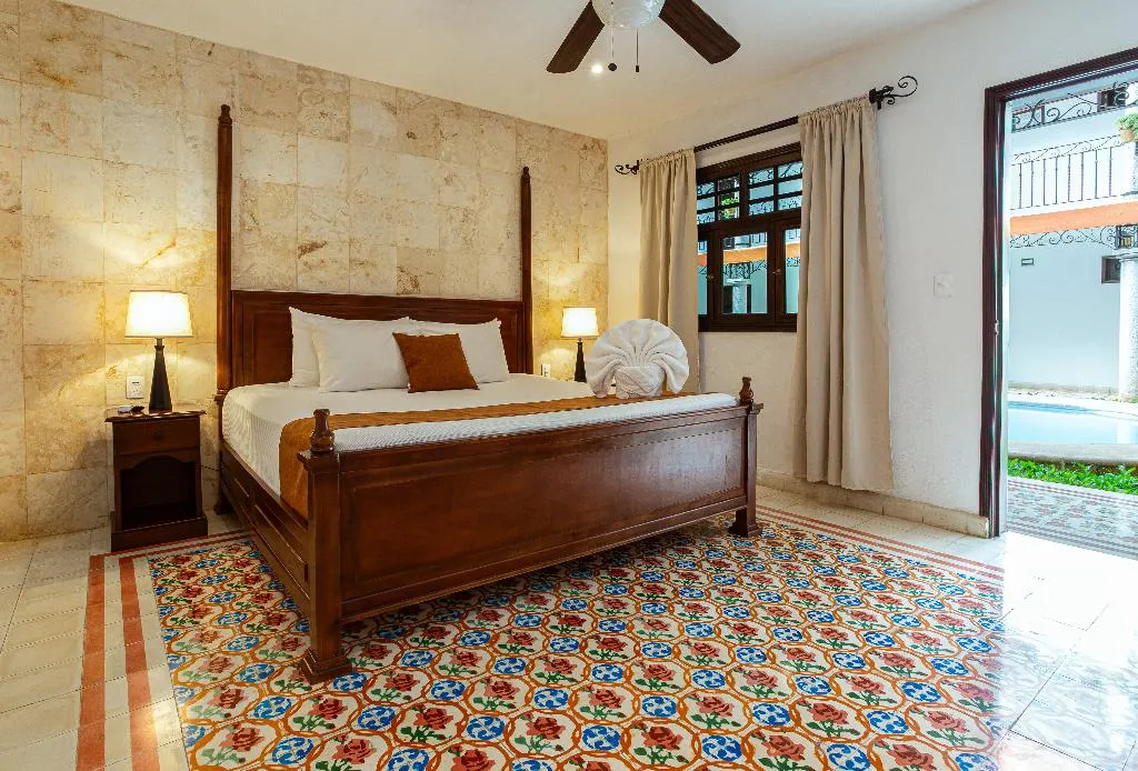 Room DELUXE ONE BED Room, La Aurora Hotel Colonial, Cancun Area