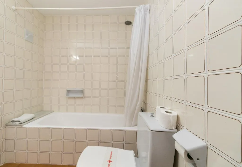 STUDIO CAPACITY 2 Room, The White Apartments by Ibiza Feeling, Ibiza