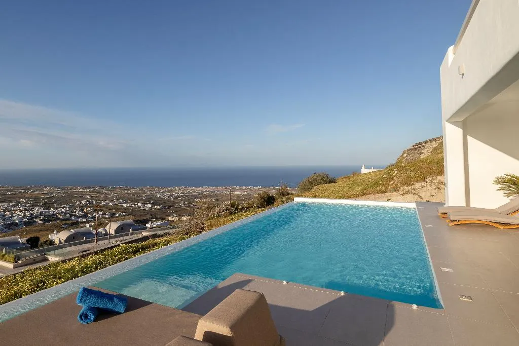 SUITE LUXURY Room, Zannos Melathron Hotel By Omilos Hotels, Santorini