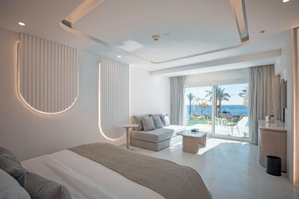 SUITE Presidential Room, White Hills Resort, Red Sea Riviera