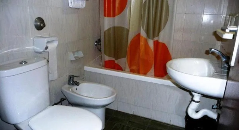 APARTMENT CAPACITY 4 Room, Mur-Mar, Barcelona