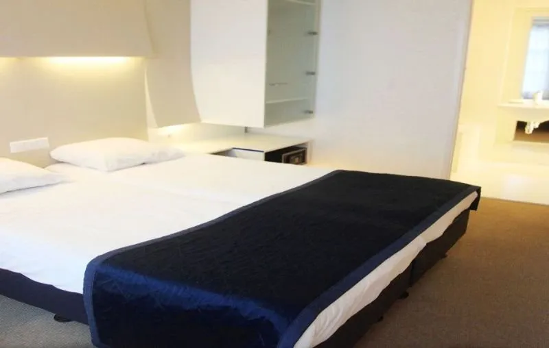 Room, ibis Styles Amsterdam Central Station, Amsterdam