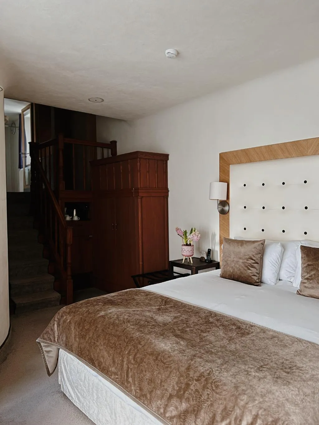 DOUBLE DELUXE ONE BED Room, Dome Hotel, Riga