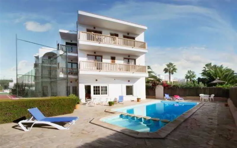 Room, Apartamentos Salas, Majorca