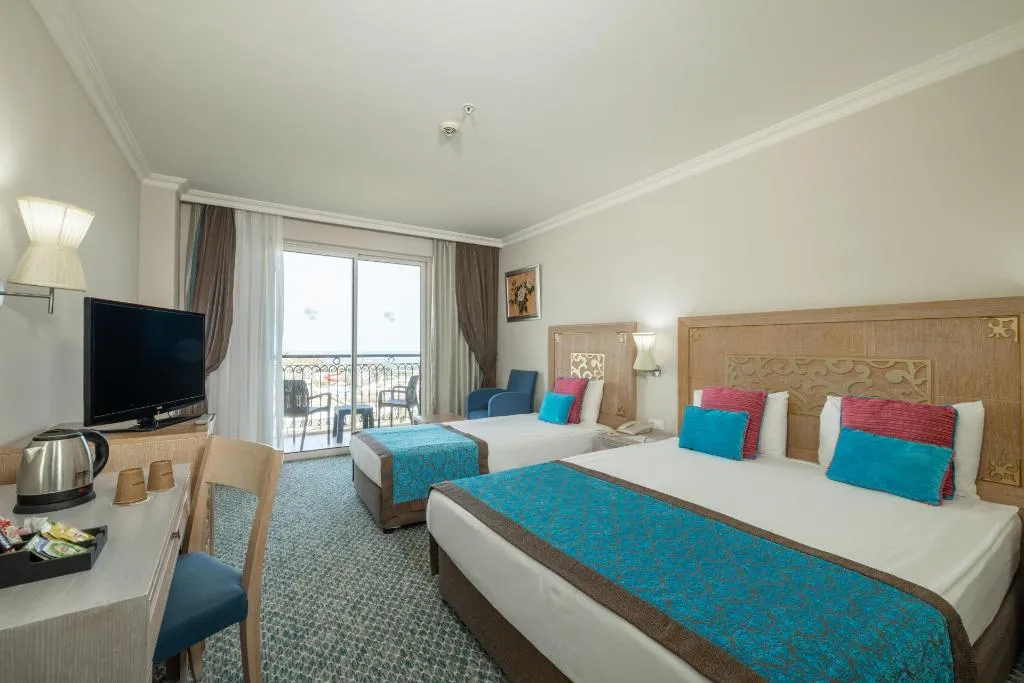 Room, Crystal Family Comfort Collection, Antalya