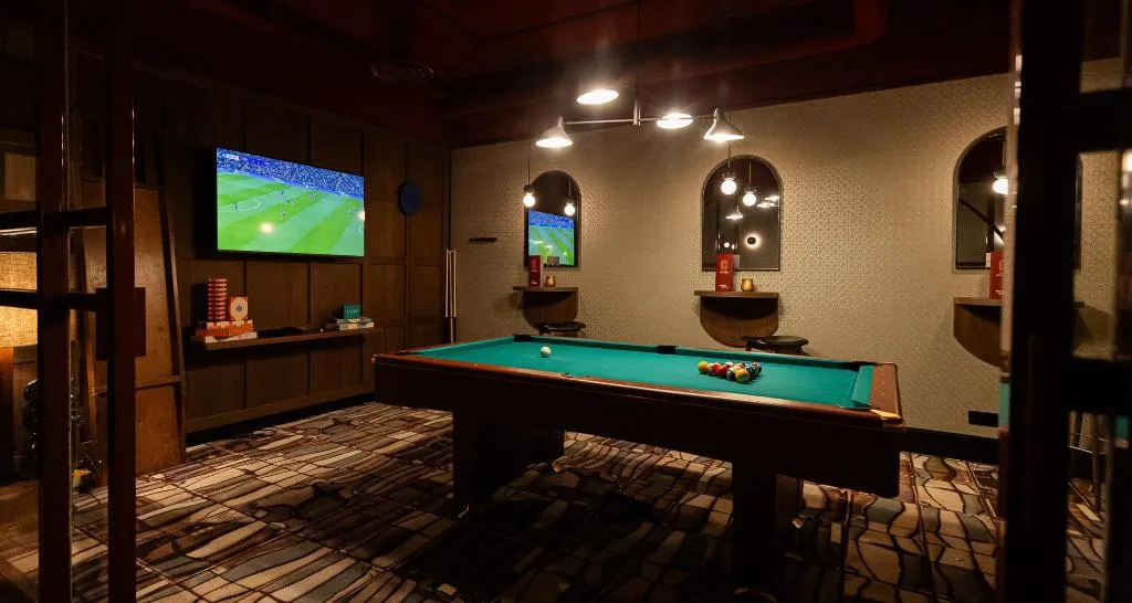 Sports and Entertainment, City Hotel Gouda, Amsterdam
