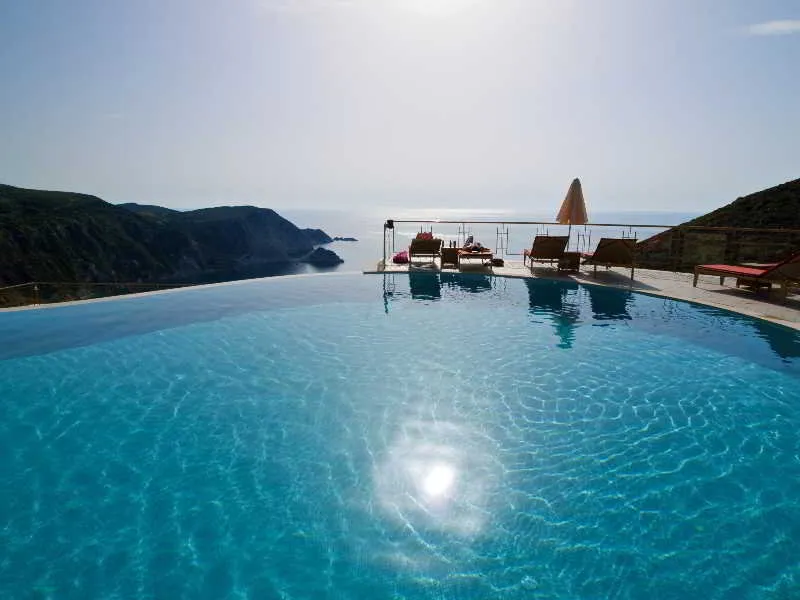 Pool, Petani Bay, Kefallinia