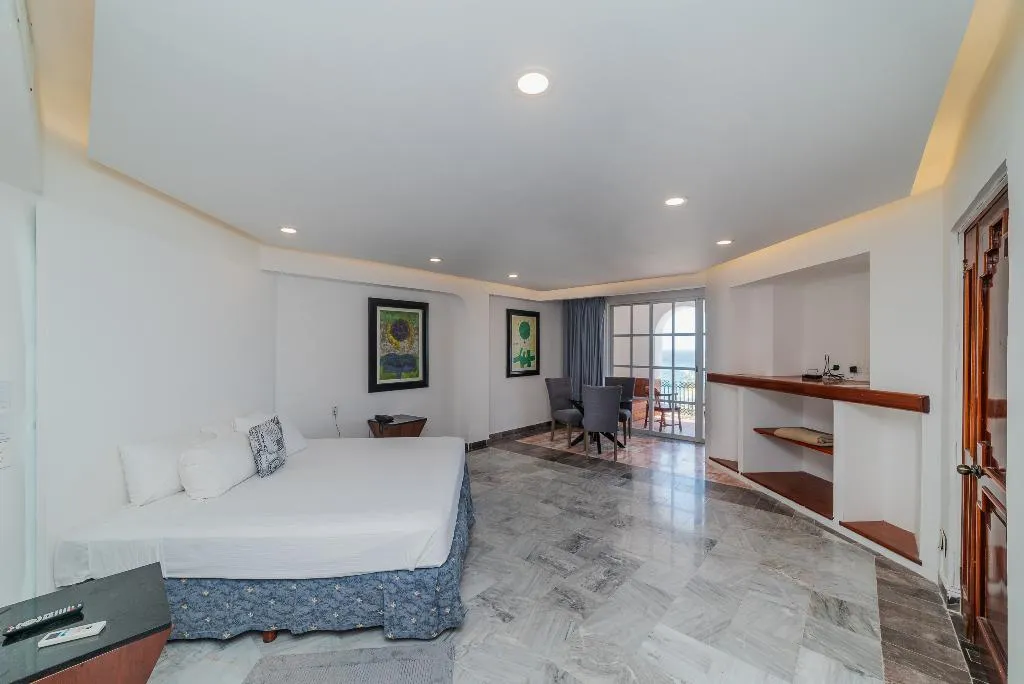 JUNIOR SUITE OCEAN VIEW Room, Casa Turquesa, Cancun Area