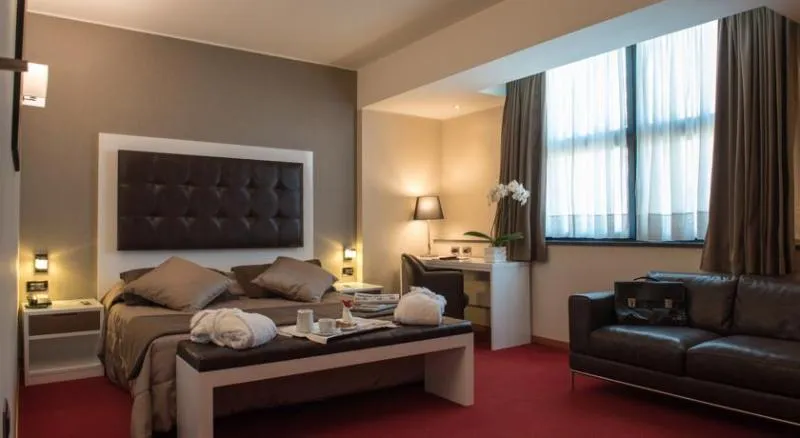 Double or Twin SUPERIOR Room, Magris Hotel, Naples
