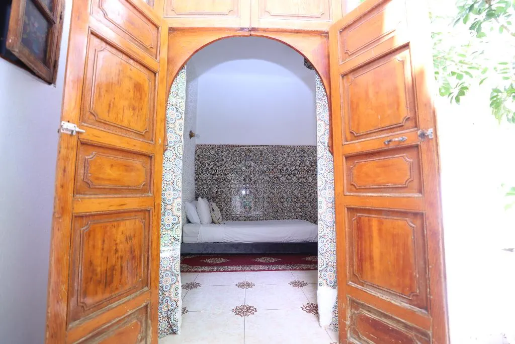 TRIPLE ONE BEDROOM ONE BATHROOM Room, Riad O-ly, Marrakech