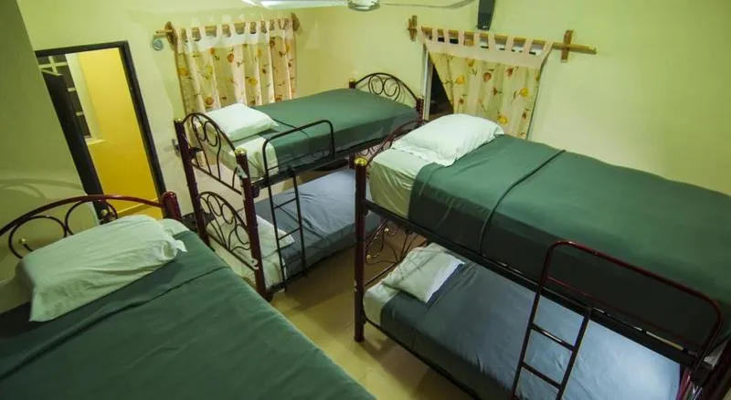 Room, Hostal Charlys, Cancun Area