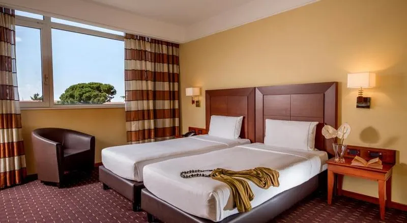 TWIN STANDARD Room, Hotel Capannelle, Rome