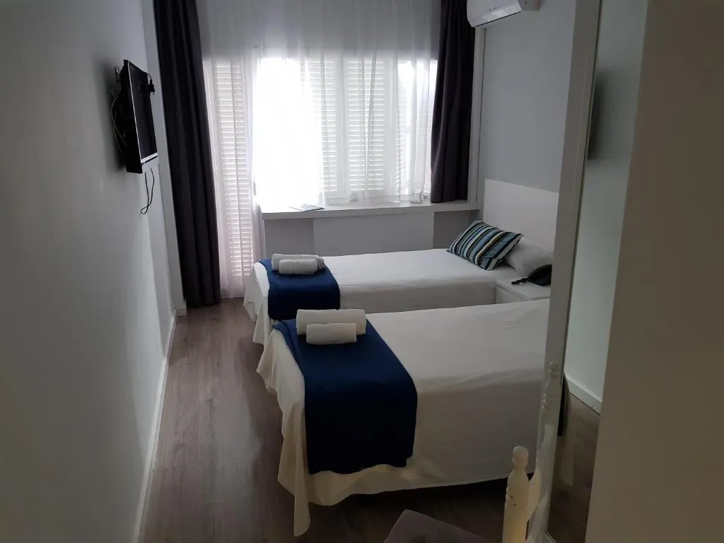 Room, Hotel Checkin Victoria, Costa Brava